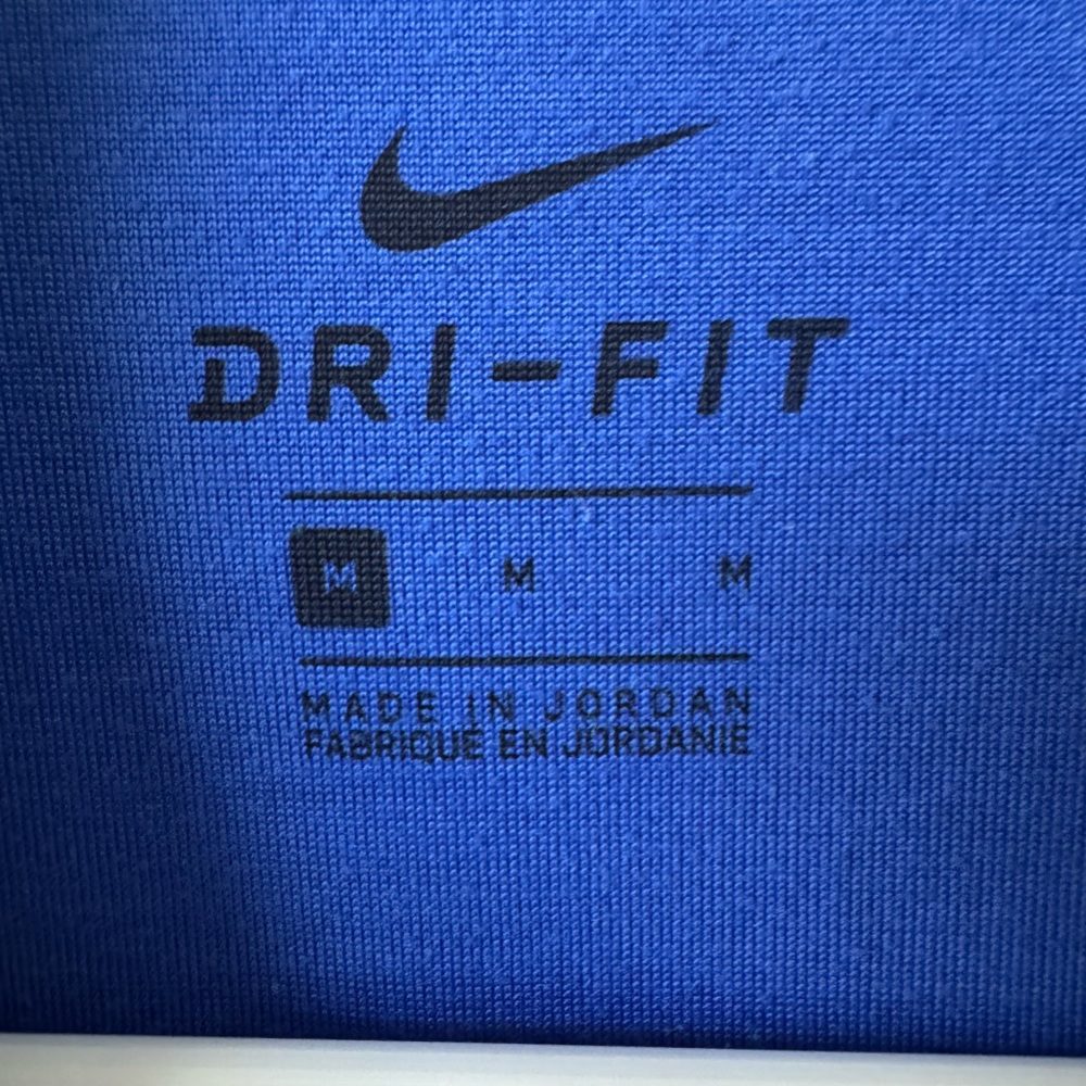 Nike Breathe‎ Dri-Fit Royal Blue Quarter-Zip Top - Picture 4 of 7